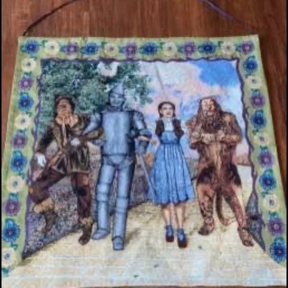 Wizard Of Oz Yellow Brick Road Tapestry Wall Hanging - Picture 5 of 6